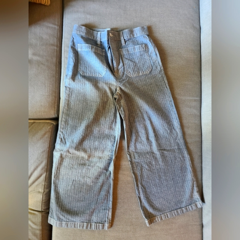 J Crew, Point Sur, wide leg cropped pants. Sz 28
